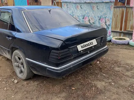 Mercedes-Benz E 230 1990 года за 700 000 тг. в Павлодар – фото 2