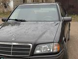 Mercedes-Benz C 180 1993 года за 1 400 000 тг. в Кокшетау