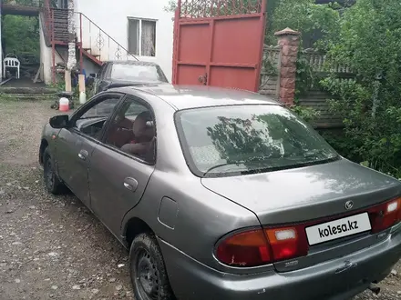 Mazda 323 1996 года за 800 000 тг. в Алматы – фото 3