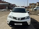 Toyota RAV4 2014 годаүшін10 600 000 тг. в Астана