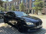 BMW 740 2013 года за 13 000 000 тг. в Алматы