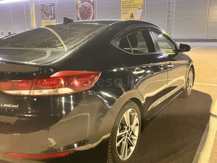 Hyundai Elantra 2017 года за 7 200 000 тг. в Актобе – фото 4