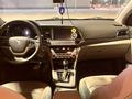 Hyundai Elantra 2017 года за 7 200 000 тг. в Актобе – фото 12