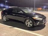 Hyundai Elantra 2017 года за 7 200 000 тг. в Актобе