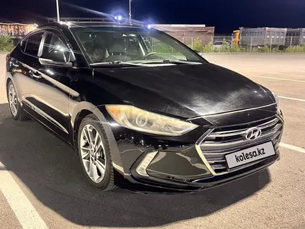 Hyundai Elantra 2017 года за 7 200 000 тг. в Актобе – фото 2