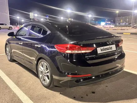 Hyundai Elantra 2017 года за 7 200 000 тг. в Актобе – фото 5