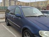 Kia Carnival 2005 годаүшін2 000 000 тг. в Актау – фото 3