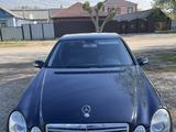 Mercedes-Benz E 320 2003 года за 3 490 000 тг. в Актобе