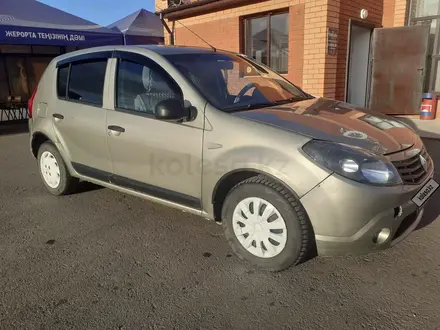 Renault Sandero 2011 года за 3 200 000 тг. в Петропавловск – фото 10