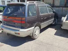 Mitsubishi Space Wagon, 1994