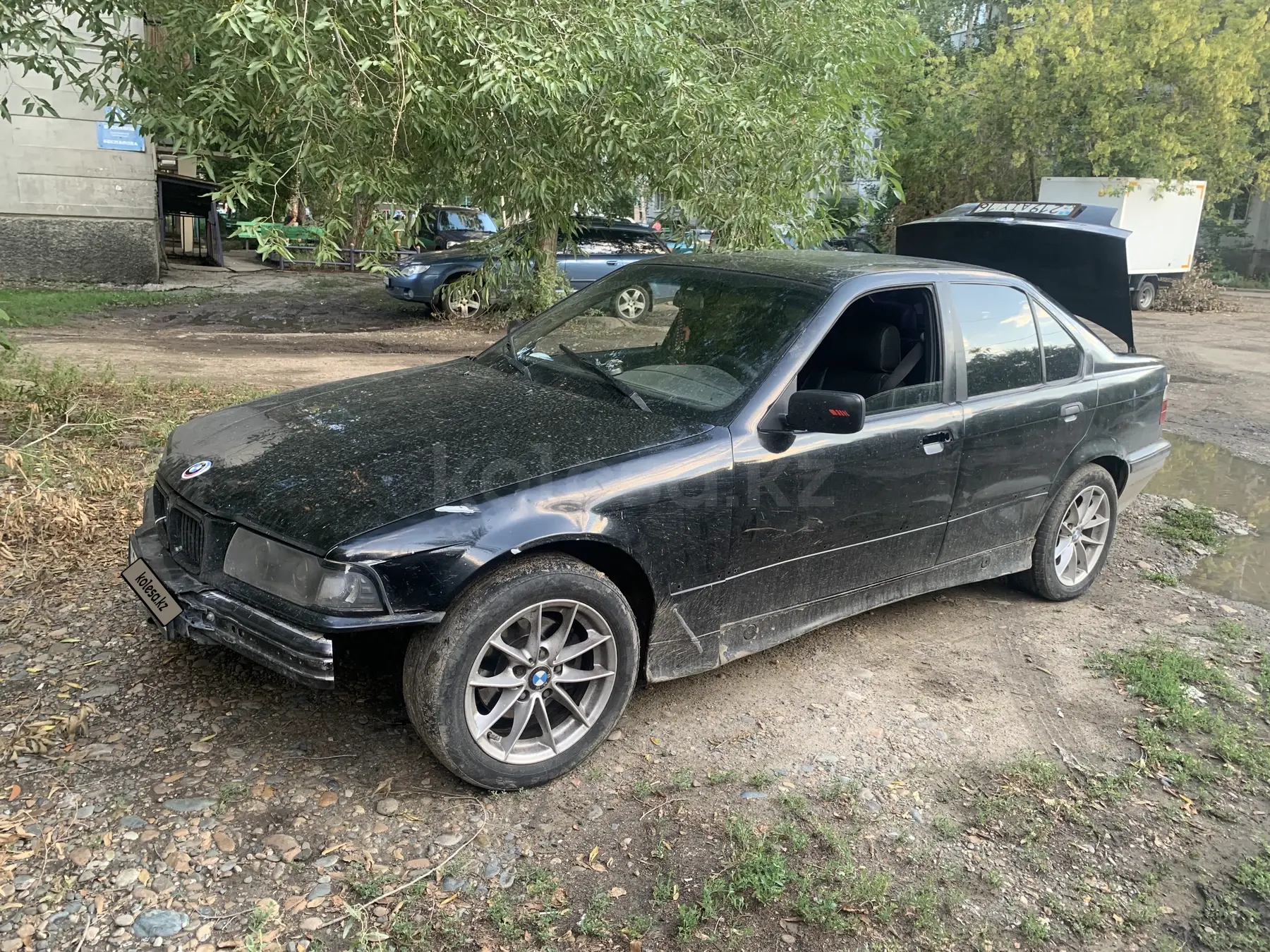 BMW 3 Series, 1992