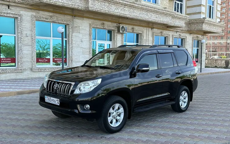 Toyota Land Cruiser Prado 2012 года за 13 900 000 тг. в Актау