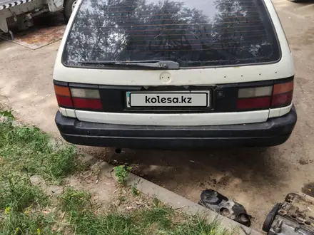 Volkswagen Passat 1992 года за 1 100 000 тг. в Алматы – фото 2