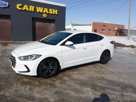 Hyundai Elantra 2018 годаүшін7 700 000 тг. в Уральск