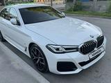 BMW 530 2022 года за 23 000 000 тг. в Алматы – фото 3