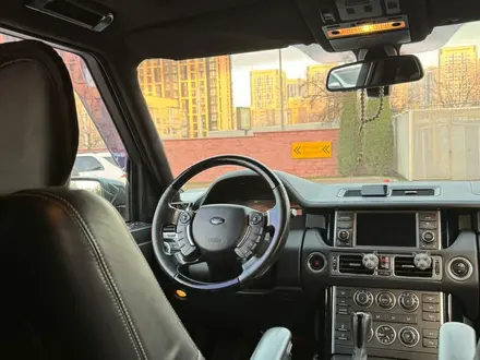 Land Rover Range Rover 2012 года за 11 800 000 тг. в Алматы – фото 3