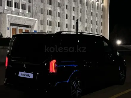 Mercedes-Benz V 250 2018 года за 27 000 000 тг. в Алматы – фото 2