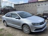 Volkswagen Jetta 2015 года за 5 900 000 тг. в Астана – фото 2