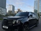 Cadillac Escalade 2020 года за 35 000 000 тг. в Астана