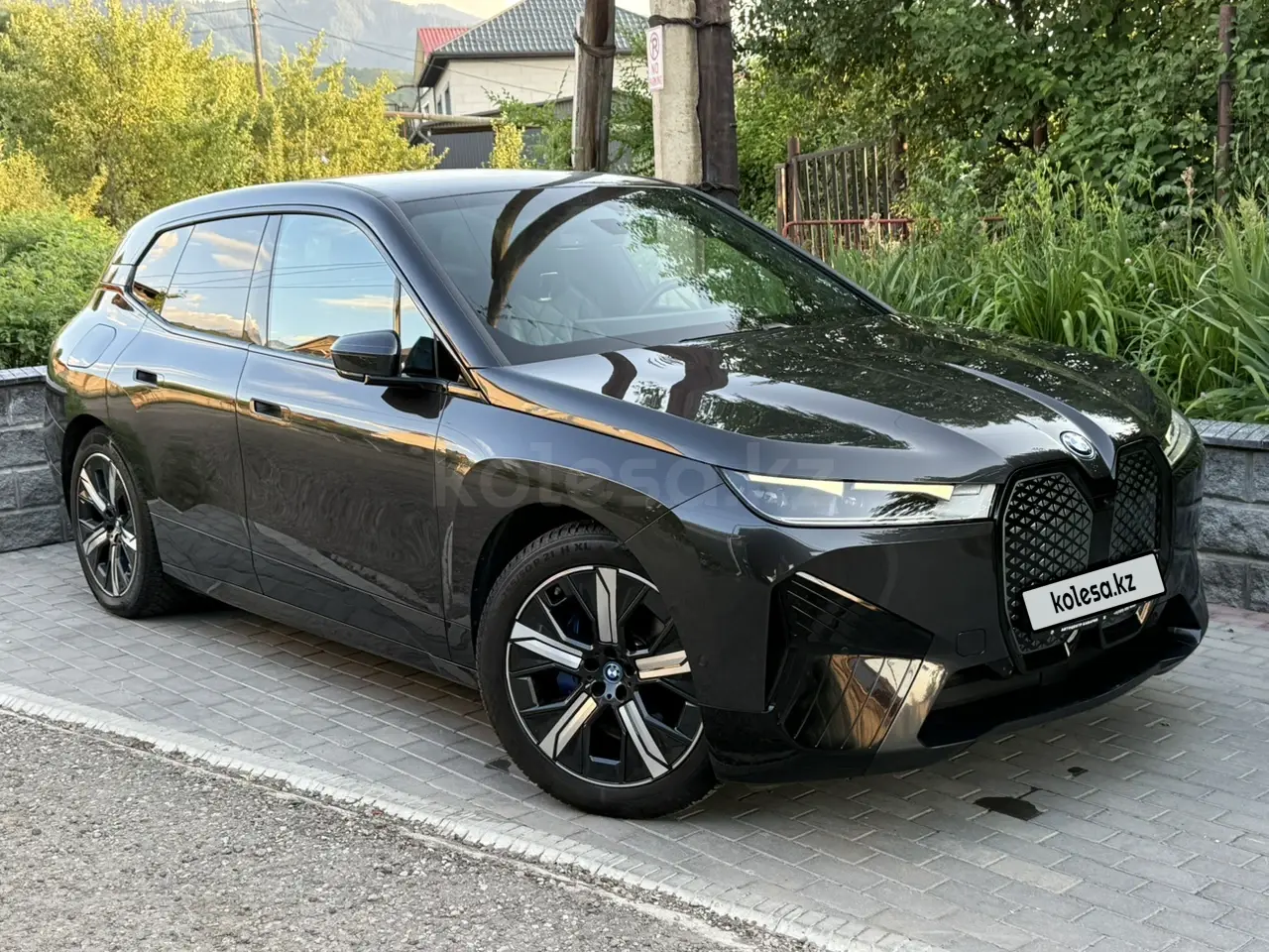 BMW iX, 2022