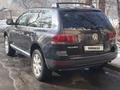 Volkswagen Touareg 2006 годаfor6 500 000 тг. в Алматы – фото 18