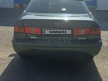 Toyota Camry 2000 года за 4 900 000 тг. в Урджар – фото 5