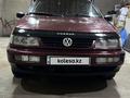 Volkswagen Passat 1994 годаfor880 000 тг. в Актобе – фото 2