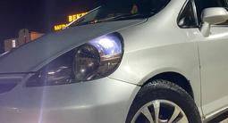 Honda Fit 2002 года за 2 500 000 тг. в Алматы – фото 2