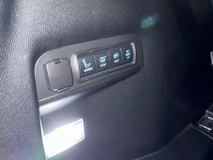 Ford Explorer 2018 года за 12 400 000 тг. в Алматы – фото 30