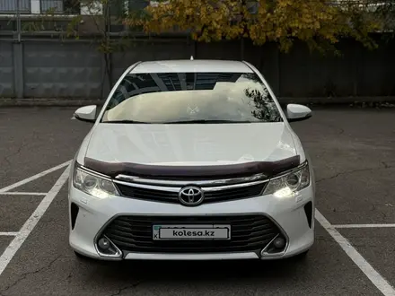 Toyota Camry 2015 года за 11 900 000 тг. в Алматы