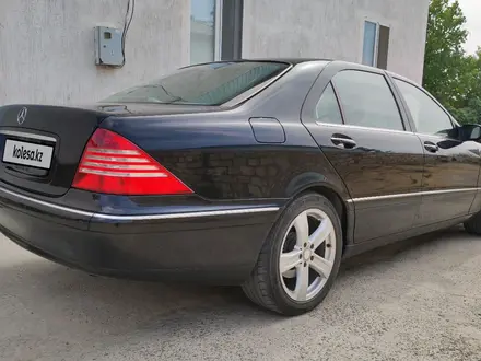 Mercedes-Benz S 320 2002 года за 4 800 000 тг. в Жанаозен – фото 3