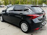 Hyundai i20 2023 года за 5 600 000 тг. в Караганда – фото 5