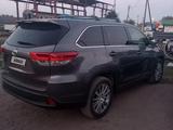 Toyota Highlander 2018 годаfor11 300 000 тг. в Уральск – фото 4