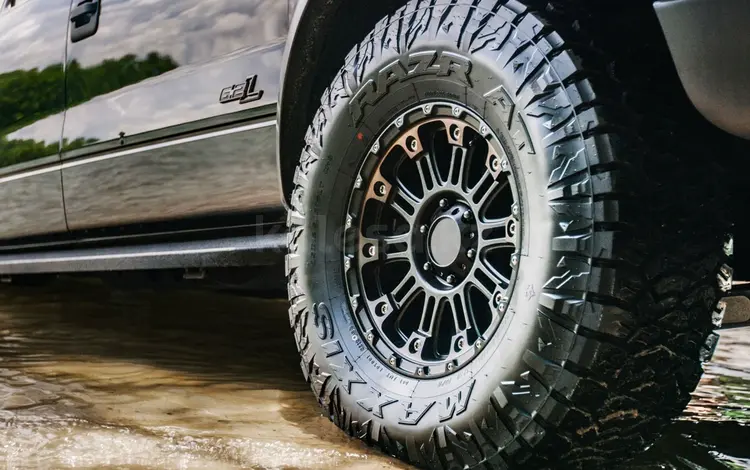 275/60R20 LT AT811 нc10 123/120S Maxxis за 130 000 тг. в Алматы