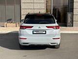 Mitsubishi Outlander 2024 года за 17 000 000 тг. в Астана – фото 4