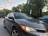 Toyota Camry 2014 годаfor5 500 000 тг. в Актобе