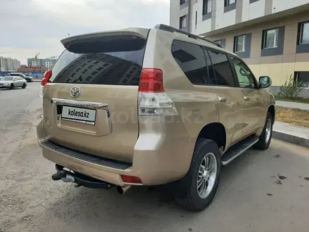 Toyota Land Cruiser Prado 2011 года за 14 900 000 тг. в Астана – фото 3