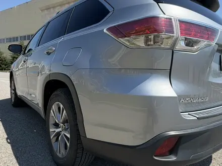 Toyota Highlander 2016 года за 9 990 000 тг. в Атырау – фото 24
