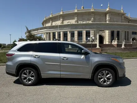 Toyota Highlander 2016 года за 9 990 000 тг. в Атырау – фото 34