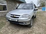 Chevrolet Niva 2012 года за 3 300 000 тг. в Урджар – фото 2