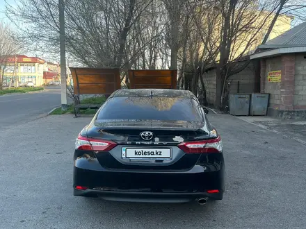 Toyota Camry 2021 года за 16 500 000 тг. в Тараз – фото 3