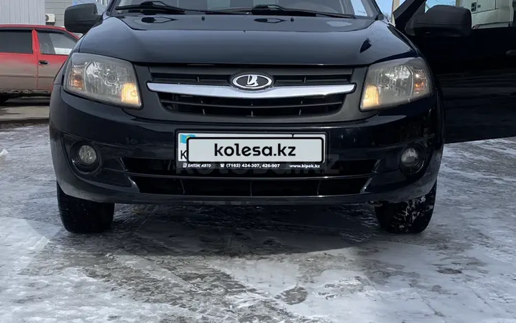 ВАЗ (Lada) Granta 2190 2014 года за 3 100 000 тг. в Караганда