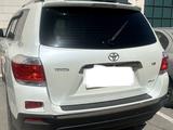 Toyota Highlander 2011 года за 12 500 000 тг. в Астана – фото 3