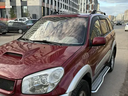 Toyota RAV4 2005 года за 5 750 000 тг. в Астана