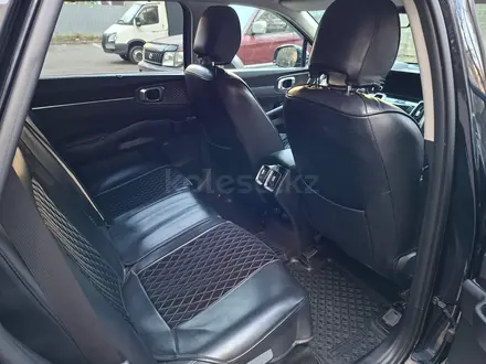 Kia Sorento 2022 года за 15 900 000 тг. в Алматы – фото 12