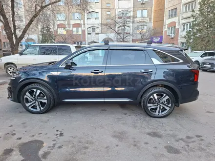 Kia Sorento 2022 года за 15 900 000 тг. в Алматы – фото 3