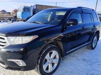 Toyota Highlander 2012 годаүшін11 800 000 тг. в Семей