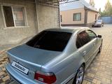 BMW 523 1996 года за 2 700 000 тг. в Алматы – фото 2