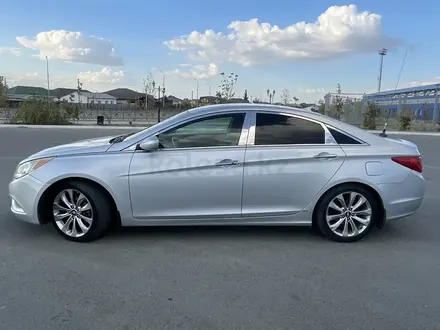 Hyundai Sonata 2012 года за 5 000 000 тг. в Атырау – фото 8