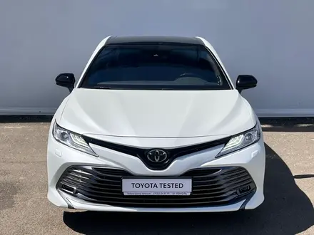 Toyota Camry 2020 года за 15 750 000 тг. в Уральск – фото 5